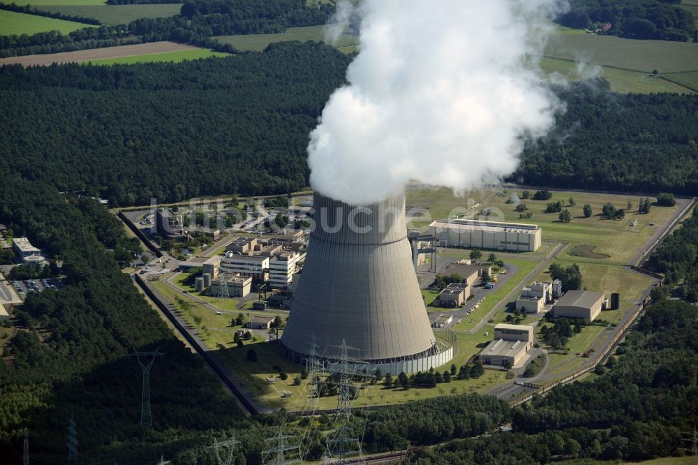 Lingen (Ems) von oben - Reaktorblöcke und Anlagen des AKW - KKW Kernkraftwerk in Lingen (Ems) im Bundesland Niedersachsen