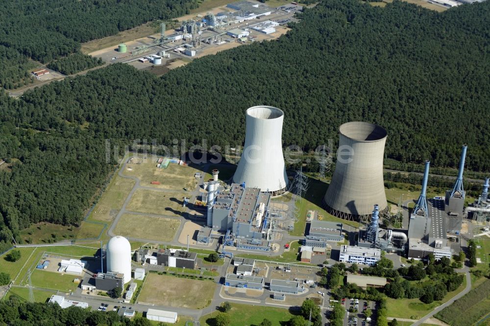 Lingen (Ems) aus der Vogelperspektive: Reaktorblöcke und Anlagen des AKW - KKW Kernkraftwerk in Lingen (Ems) im Bundesland Niedersachsen