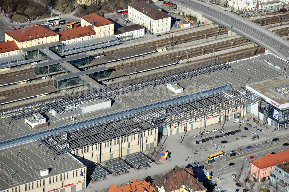 Luftbild Regensburg - Regensburger Arcaden und Hauptbahnhof in Regensburg