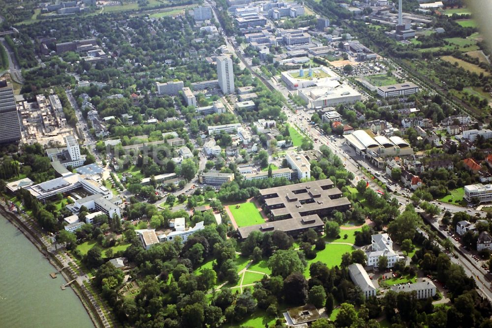 Bonn aus der Vogelperspektive: Regierungsviertel von Bonn im Bundesland Nordrhein-Westfalen