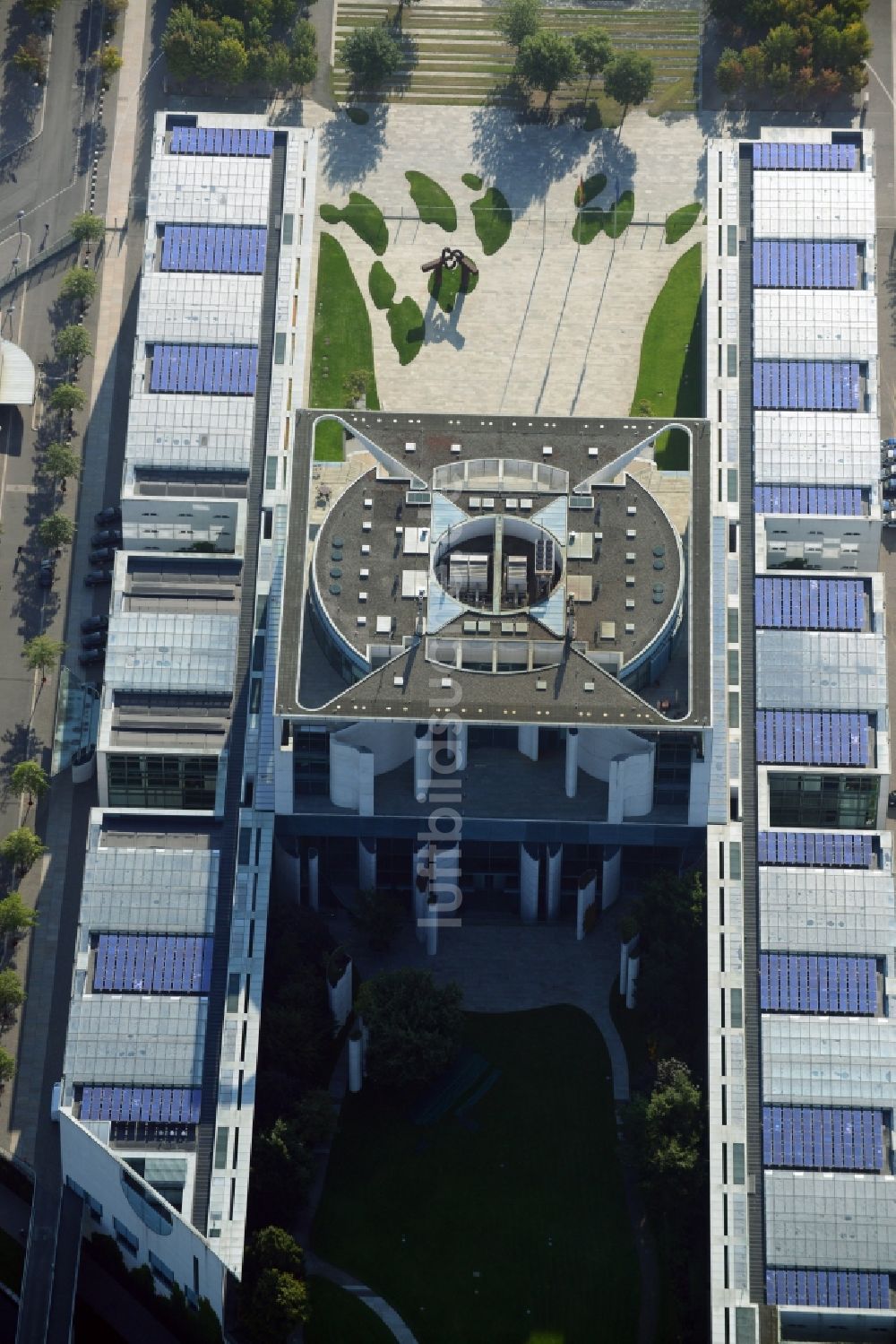 Luftbild Berlin Moabit - Regierungsviertel mit Bundeskanzleramt in Berlin Tiergarten