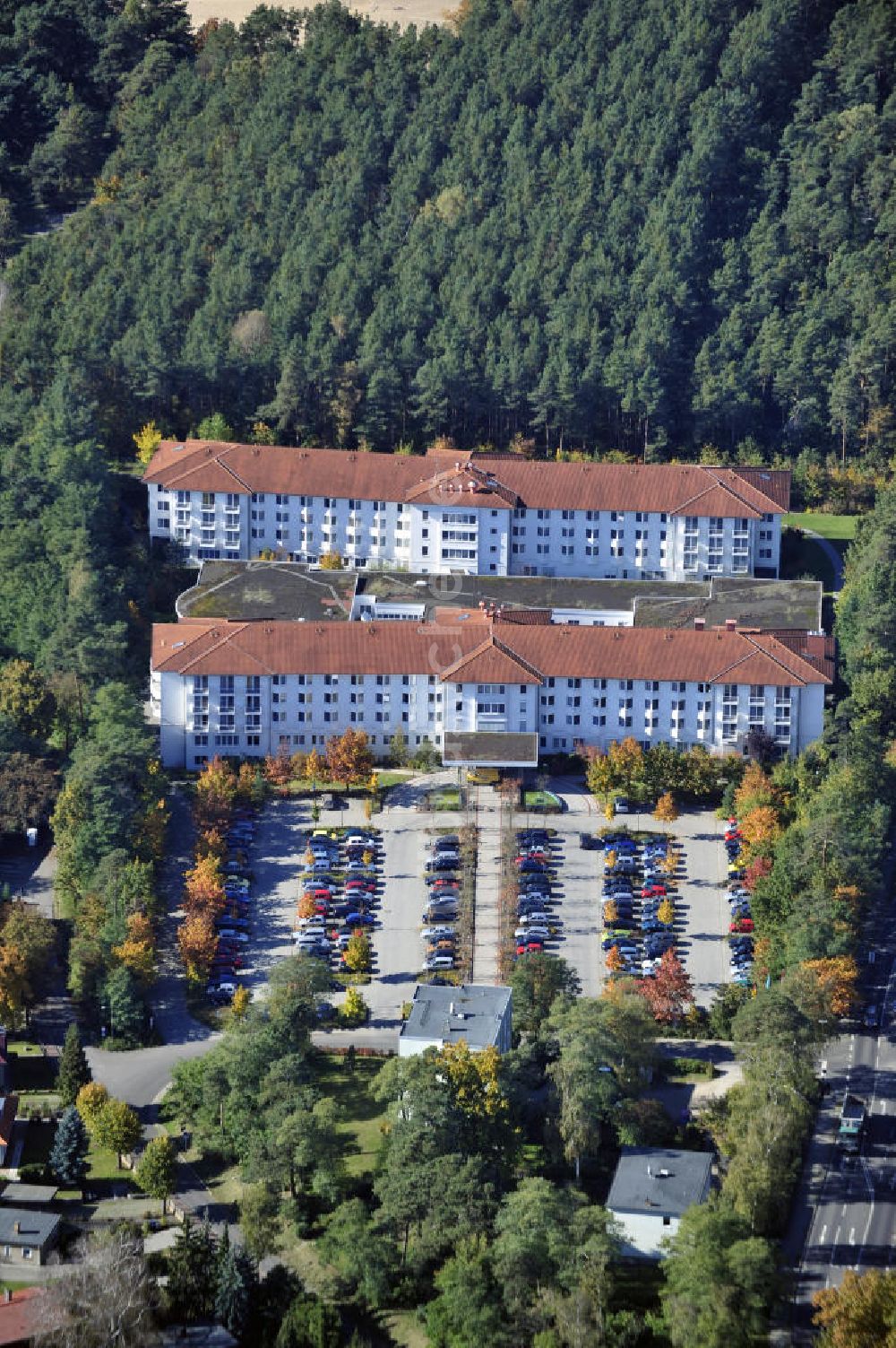 Luftaufnahme Grünheide - Rehabilitationsklinik / rehabilitation clinic / Grünheide