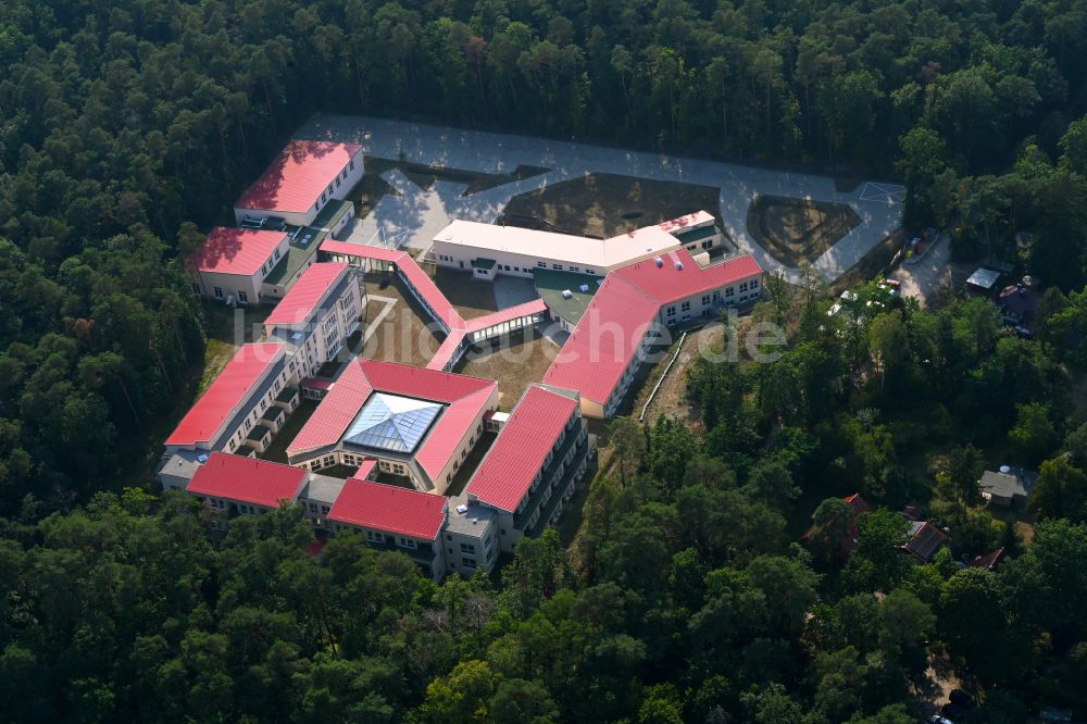 Luftaufnahme Strausberg - Rehabilitationszentrum der Rehaklinik in Strausberg im Bundesland Brandenburg, Deutschland