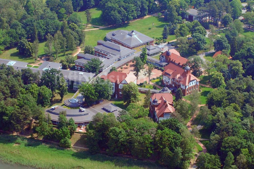 Luftaufnahme Rheinsberg - REHAKLINIK HOHENELSE in Rheinsberg