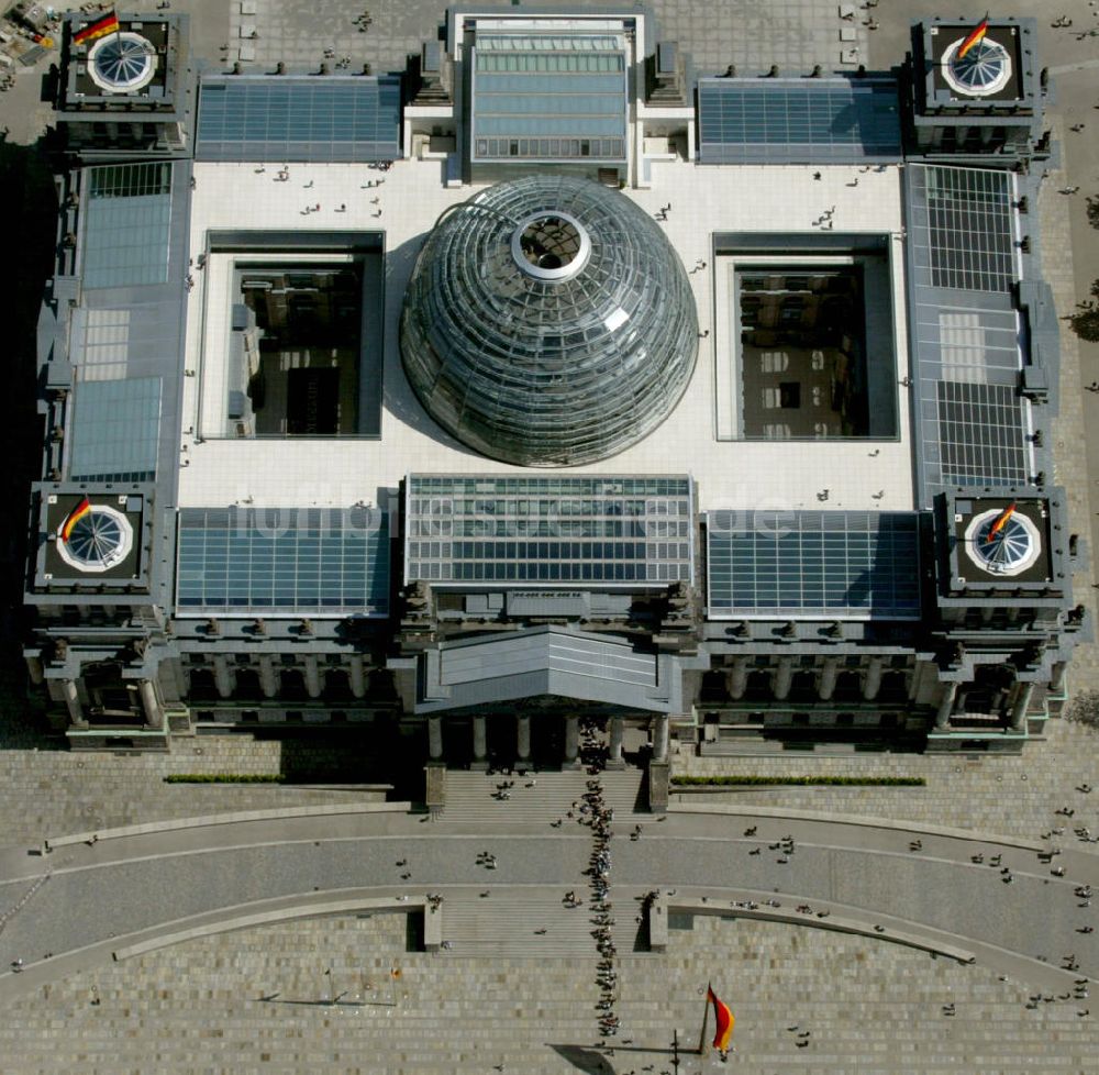 Luftaufnahme Berlin - Reichstag Berlin