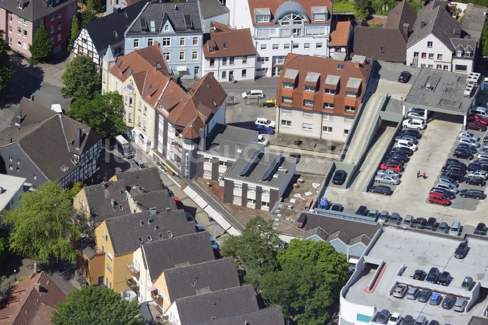 Unna von oben - Reihen- Wohnhaus der MARKUS GEROLD UNTERNEHMENSGRUPPE in Unna im Bundesland Nordrhein-Westfalen