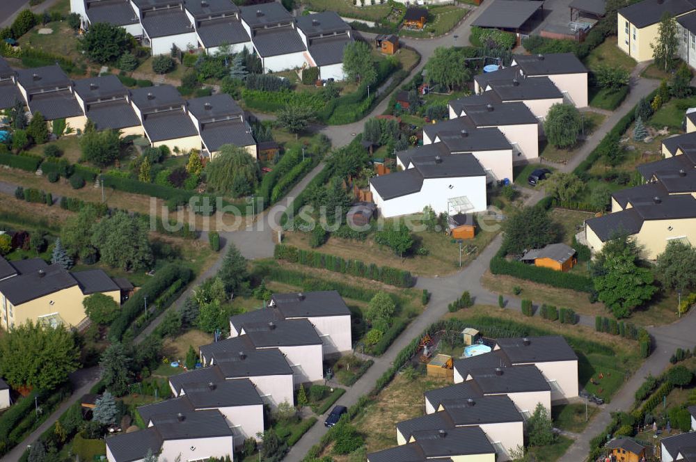 Luftbild Kochstedt - Reihenhaussiedlung in Kochstedt / Sachsen - Anhalt