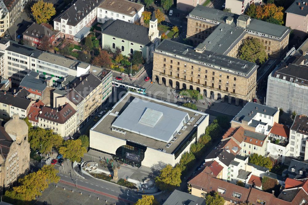 Luftbild Mannheim - Reiss-Engelhorn-Museen und Rathaus Mannheim