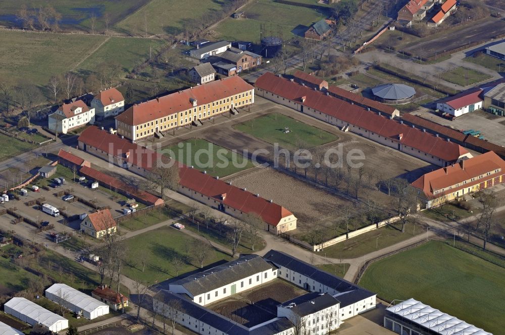 Luftbild Neustadt (Dosse) - Reitstall - Reiterhof - Marstall in Neustadt (Dosse) im Bundesland Brandenburg, Deutschland