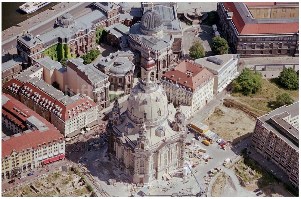 Dresden aus der Vogelperspektive: Rekonstruierte Frauenkirche Dresden