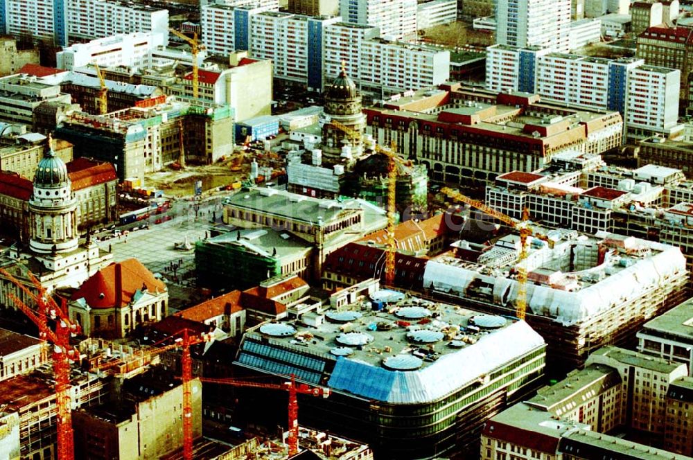 Luftbild Berlin - 12.02.1995 Rekonstruktion Hotel Metropol an der Friedrichstraße