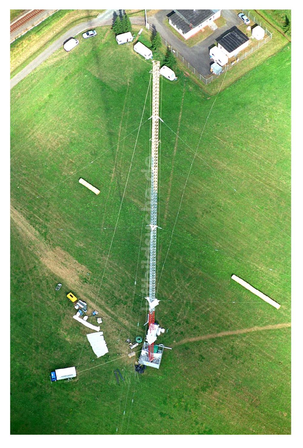 Sambach/ Rheinland-Pfalz von oben - Rekonstruktion Sendeturm Sambach