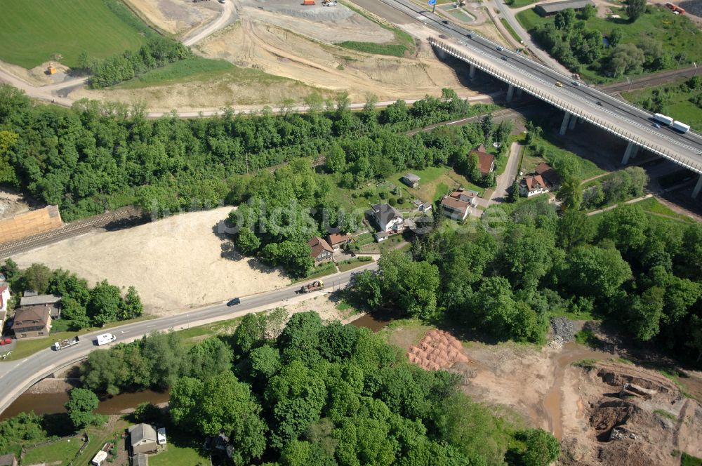 Wutha-Farnroda aus der Vogelperspektive: Renaturierung der Autobahn- Trasse der BAB A4 über die Hörselberge im Waldgebiet in Wutha-Farnroda im Bundesland Thüringen, Deutschland