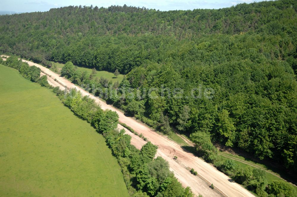 Luftbild Wutha-Farnroda - Renaturierung der Autobahn- Trasse der BAB A4 über die Hörselberge im Waldgebiet in Wutha-Farnroda im Bundesland Thüringen, Deutschland