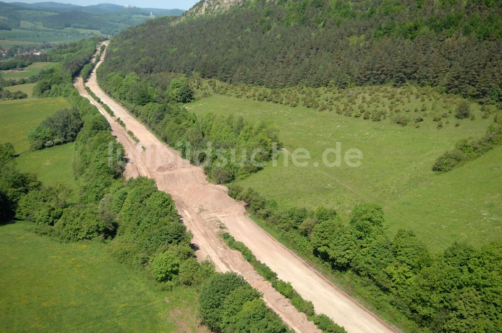 Wutha-Farnroda von oben - Renaturierung der Autobahn- Trasse der BAB A4 über die Hörselberge im Waldgebiet in Wutha-Farnroda im Bundesland Thüringen, Deutschland