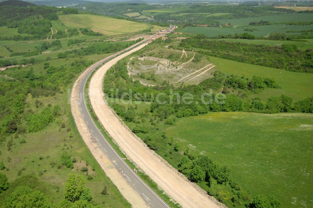 Wutha-Farnroda von oben - Renaturierung der Autobahn- Trasse der BAB A4 über die Hörselberge im Waldgebiet in Wutha-Farnroda im Bundesland Thüringen, Deutschland