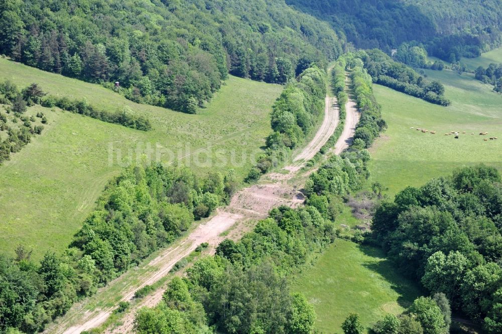 Luftbild Wutha-Farnroda - Renaturierung der Autobahn- Trasse der BAB A4 über die Hörselberge im Waldgebiet in Wutha-Farnroda im Bundesland Thüringen, Deutschland