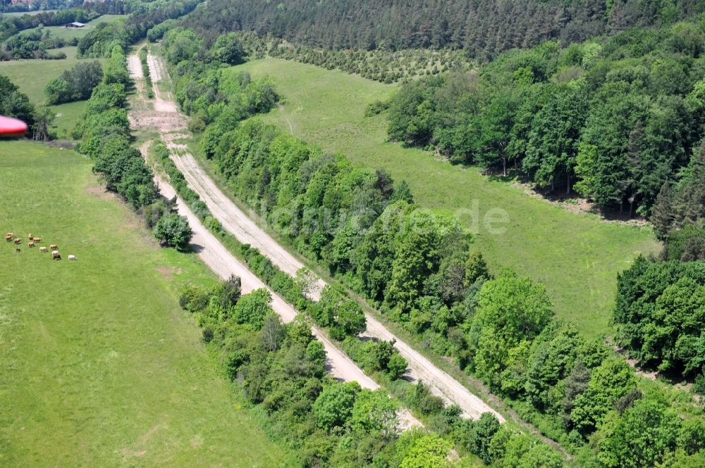 Wutha-Farnroda von oben - Renaturierung der Autobahn- Trasse der BAB A4 über die Hörselberge im Waldgebiet in Wutha-Farnroda im Bundesland Thüringen, Deutschland