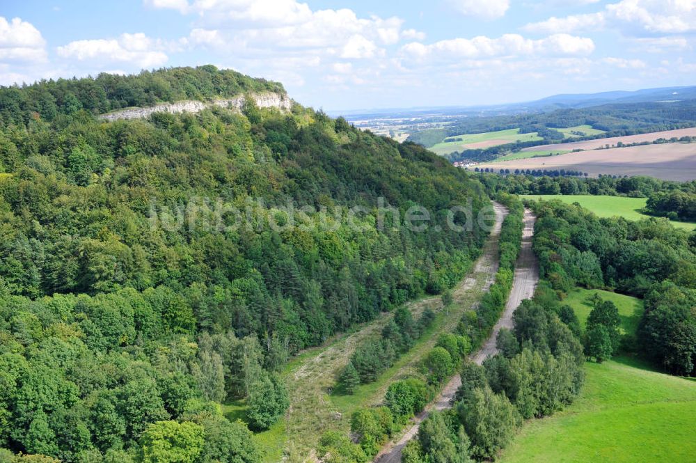 Luftaufnahme Wutha-Farnroda - Renaturierungsarbeiten am alten Streckenverlauf der Autobahn E40 / A4 in Thüringen