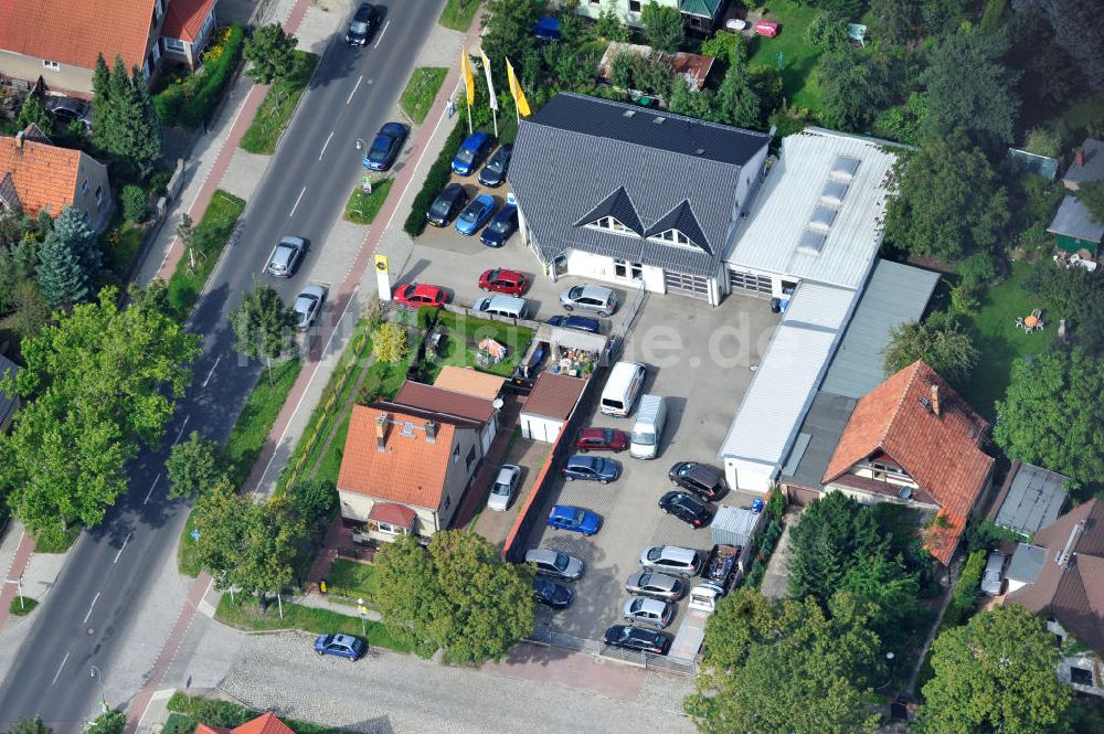 Luftbild Berlin Mahlsdorf - Renault Autohaus Berthold an der Hönower Straße in Berlin - Mahlsdorf