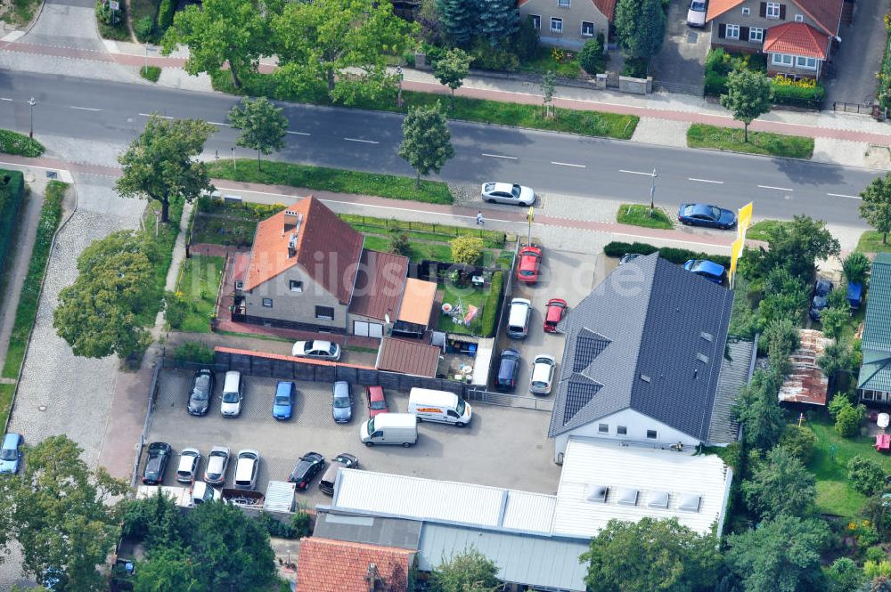 Luftaufnahme Berlin Mahlsdorf - Renault Autohaus Berthold an der Hönower Straße in Berlin - Mahlsdorf