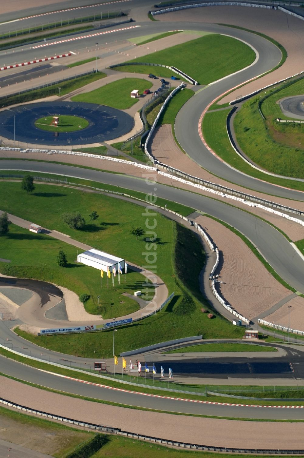 Luftbild Hohenstein-Ernstthal - Rennstrecke der Rennbahn Sachsenring in Hohenstein-Ernstthal im Bundesland Sachsen