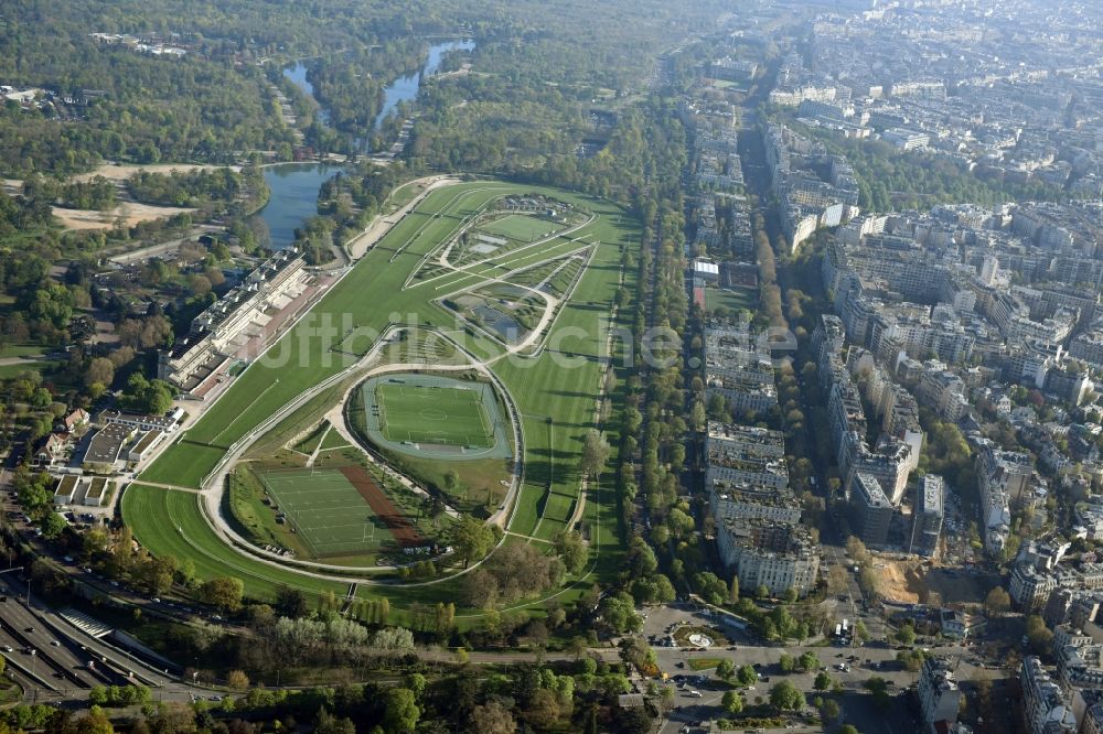 Luftbild Paris - Rennstrecke der Rennbahn - Trabrennbahn Hippodrome Auteuil an der Route d'Auteuil aux Lacs in Paris in Ile-de-France, Frankreich