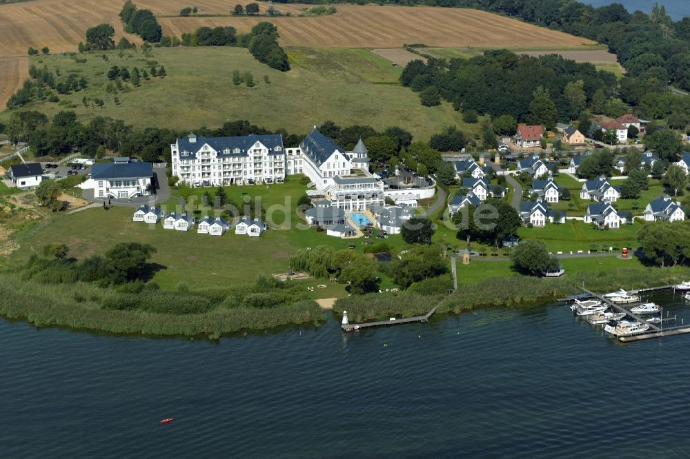 Luftbild Werder (Havel) - Resort Schwielowsee Hotel Seaside Garden in Petzow, einem Ortsteil von Werder im Bundesland Brandenburg