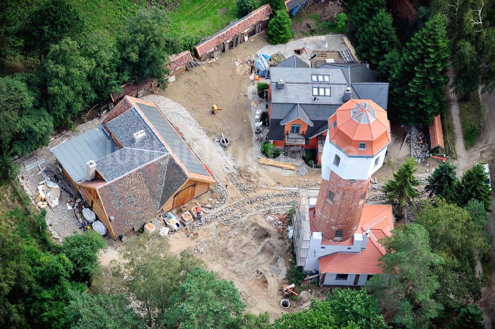 Luftaufnahme Graal Müritz - Restaurationsarbeiten am Wasserturm in Graal-Müritz in Mecklenburg-Vorpommern