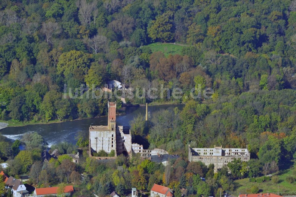 Halle (Saale) von oben - Reste der Fabrik- Ruine auf dem Altböllberg in Halle (Saale) im Bundesland Sachsen-Anhalt