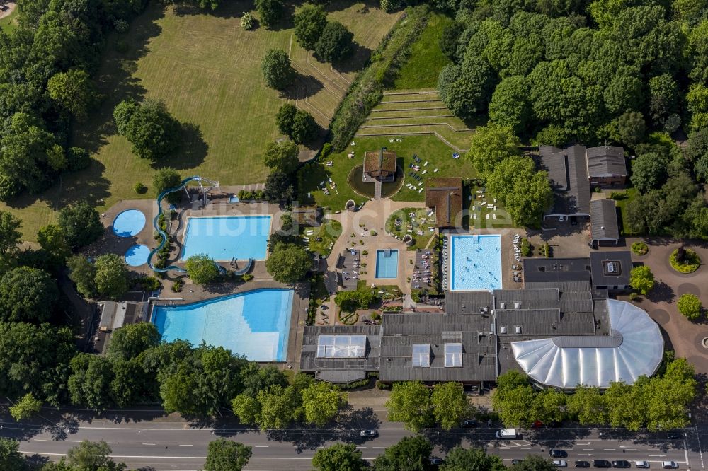 Luftbild Oberhausen - Revierpark Vonderort mit Solbad und Therme in Oberhausen in Nordrhein-Westfalen