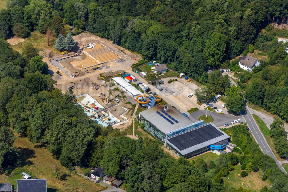 Luftbild Ennepetal - Revitalisierung des Freibad- Schwimmbeckenanlagen des Freibades Klutertbad in Ennepetal im Bundesland Nordrhein-Westfalen, Deutschland