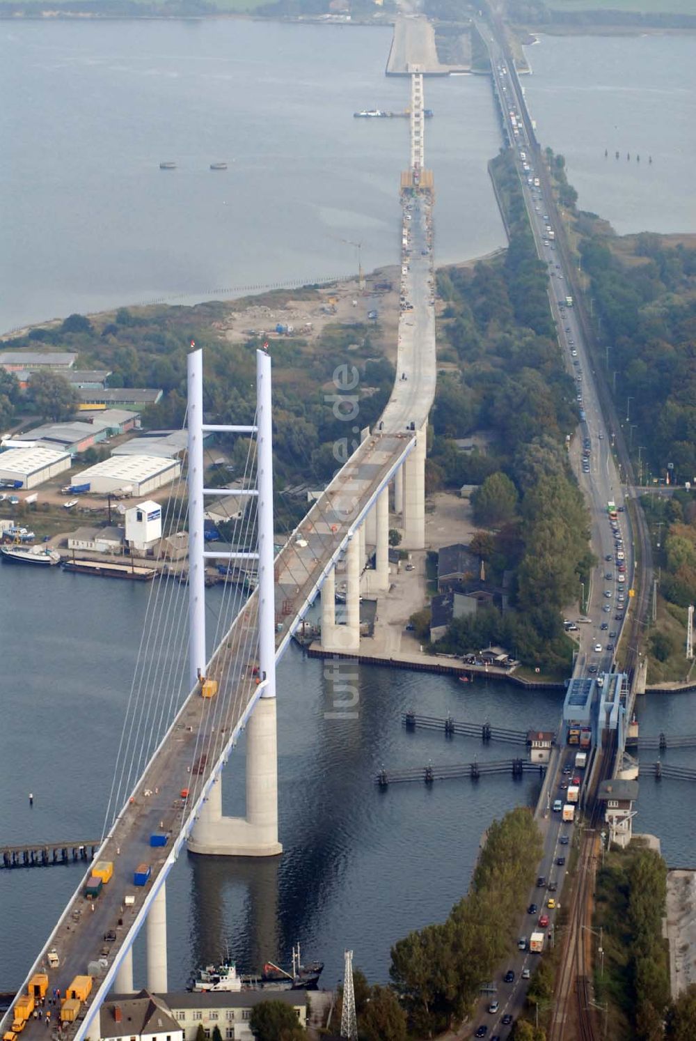 Stralsund aus der Vogelperspektive: Rügendamm Brücke/größtes deutsches Brückenbauvorhaben