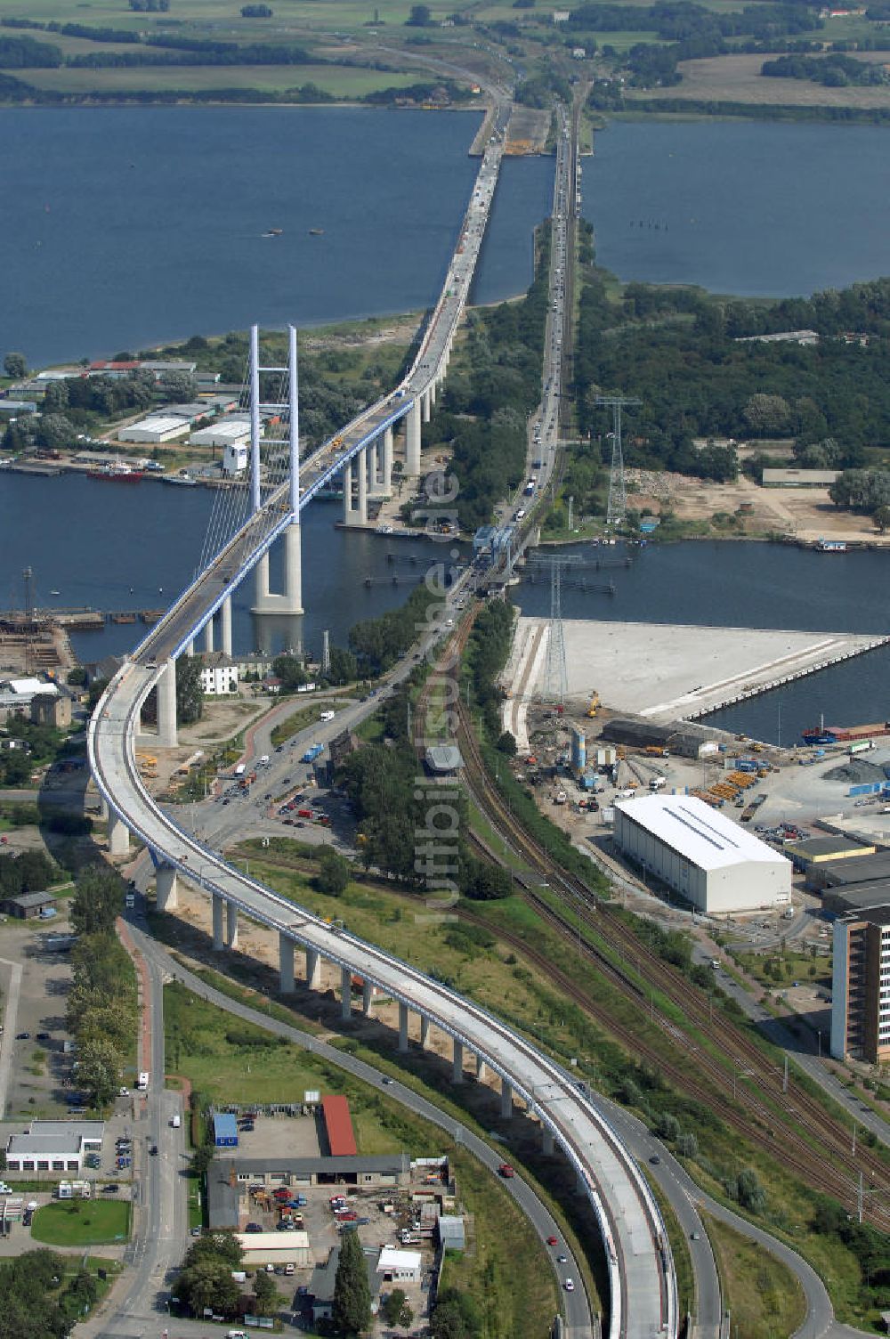 Stralsund aus der Vogelperspektive: Rügendamm Brücke/größtes deutsches Brückenbauvorhaben