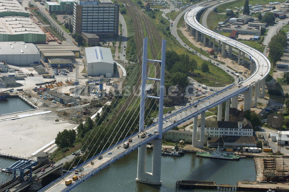 Stralsund von oben - Rügendamm Brücke/größtes deutsches Brückenbauvorhaben