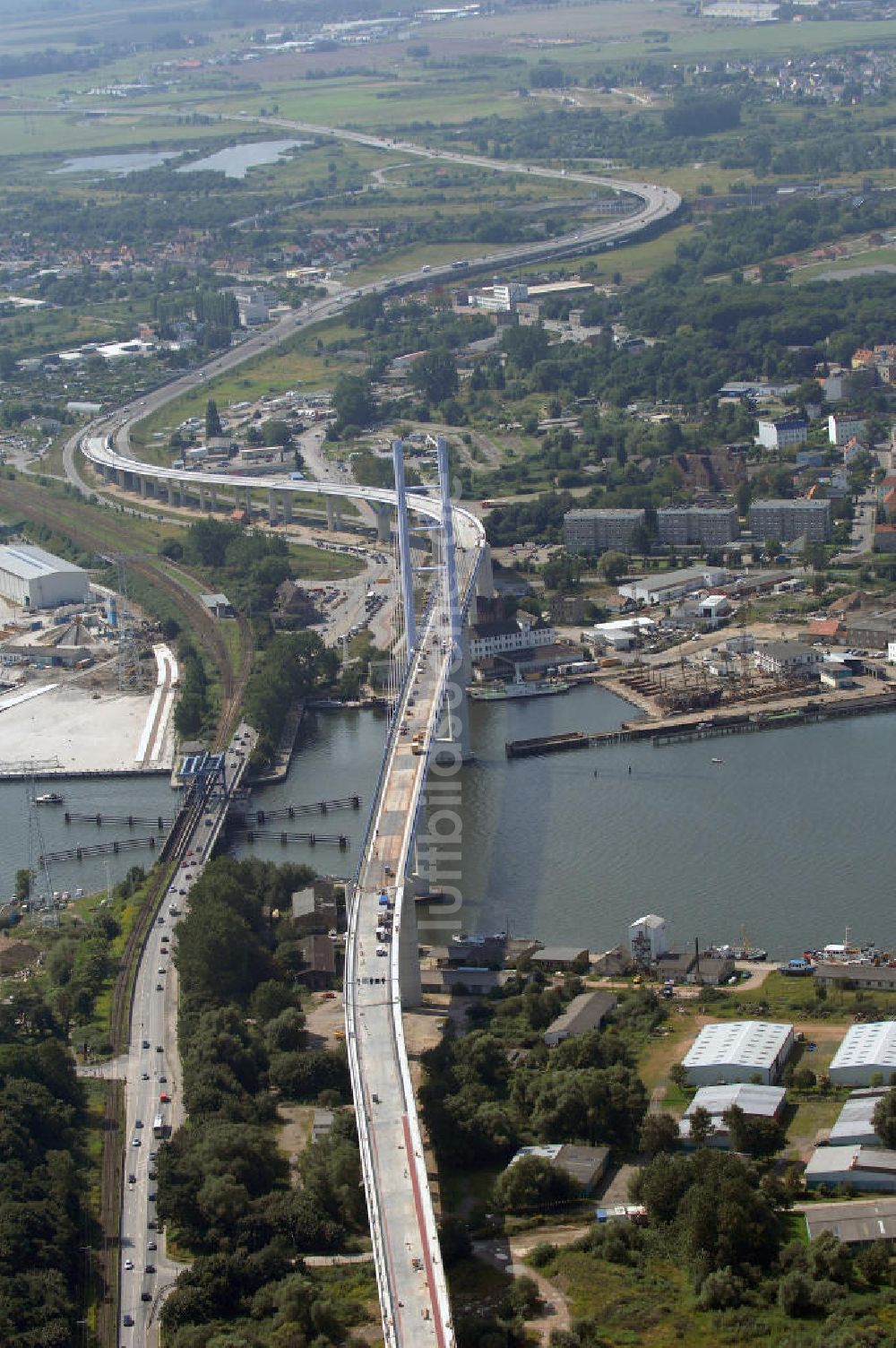 Luftaufnahme Stralsund - Rügendamm Brücke/größtes deutsches Brückenbauvorhaben