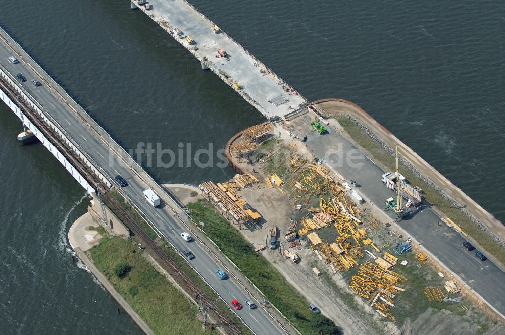 Luftaufnahme Stralsund - Rügendamm Brücke/größtes deutsches Brückenbauvorhaben