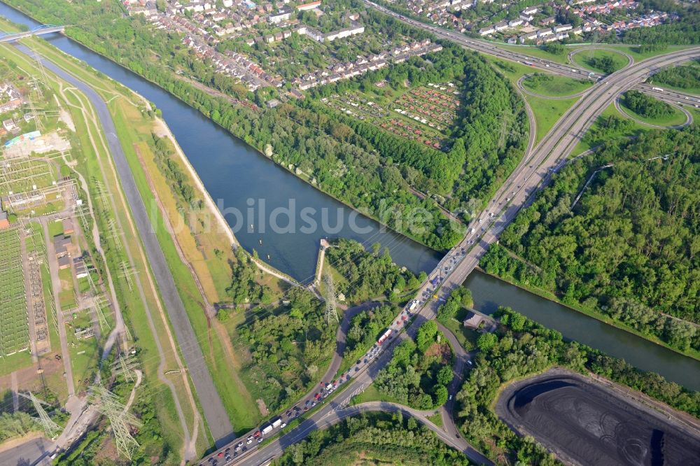 Luftbild Essen - Rhein-Herne-Kanal in Essen im Bundesland Nordrhein-Westfalen