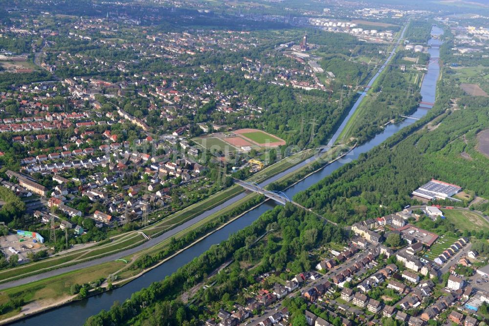 Luftaufnahme Essen - Rhein-Herne-Kanal in Essen im Bundesland Nordrhein-Westfalen