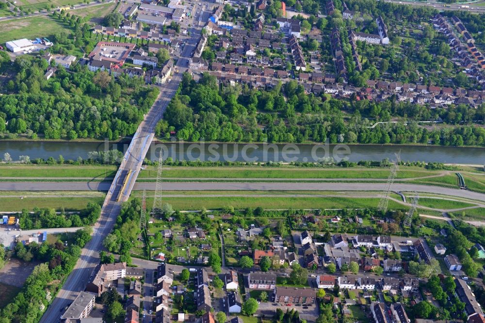 Essen aus der Vogelperspektive: Rhein-Herne-Kanal in Essen im Bundesland Nordrhein-Westfalen