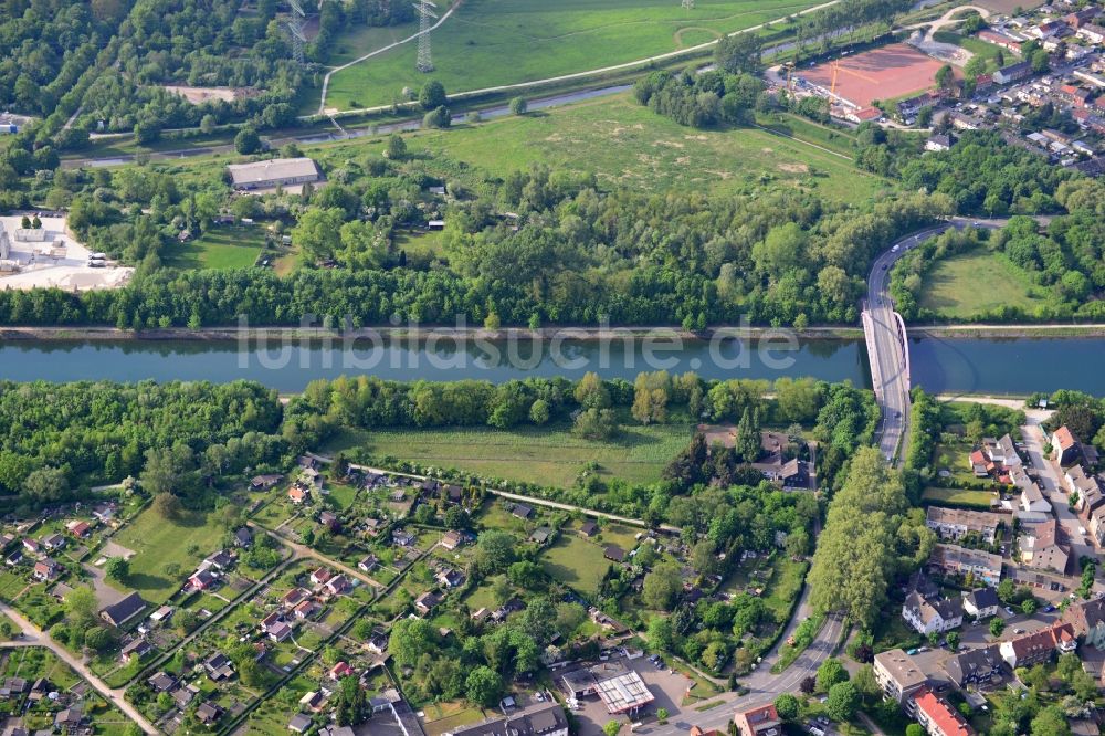 Herne aus der Vogelperspektive: Rhein-Herne-Kanal in Herne im Bundesland Nordrhein-Westfalen