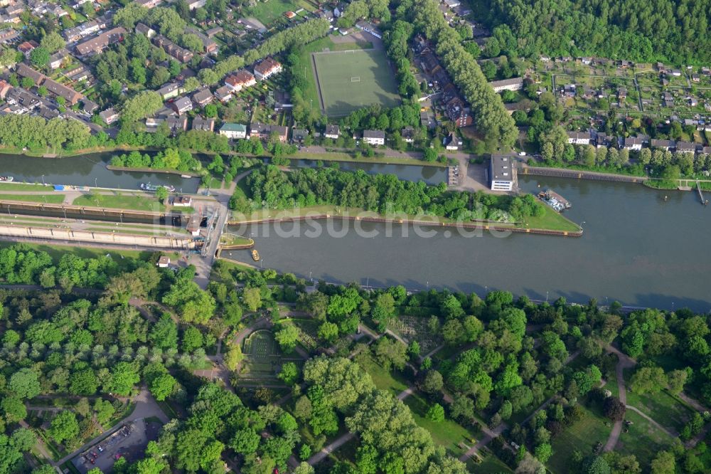 Luftaufnahme Oberhausen - Rhein-Herne-Kanal in Oberhausen im Bundesland Nordrhein-Westfalen