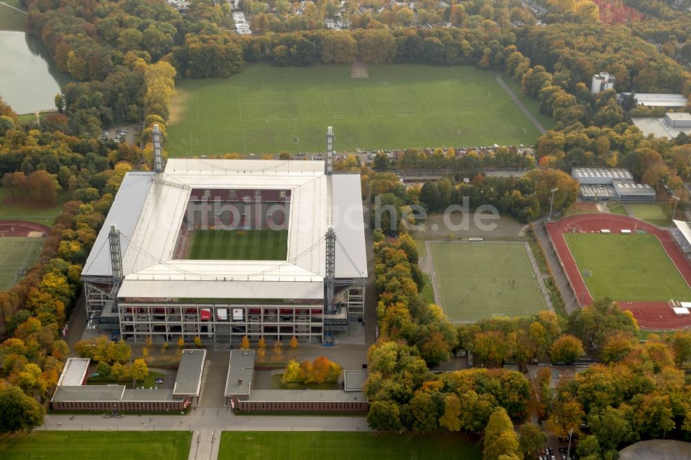 Luftbild Köln - RheinEnergieStadion im Stadtteil Müngersdorf in Köln im Bundesland Nordrhein-Westfalen