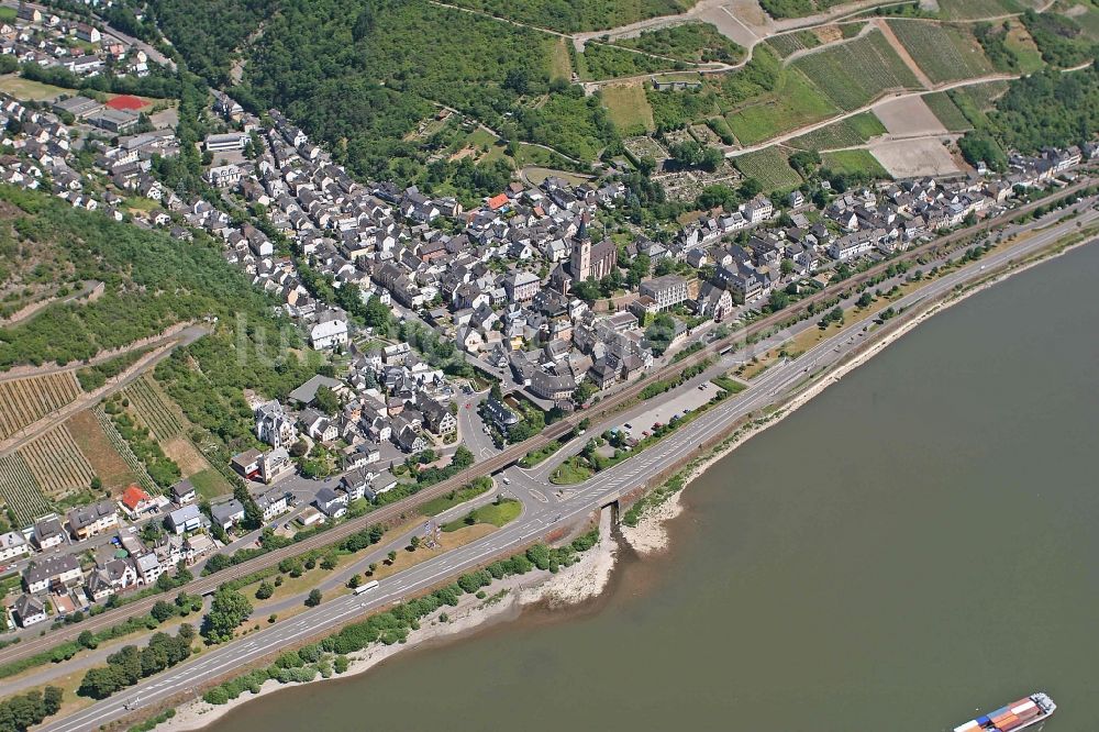 Luftaufnahme Lorch - Rheinufer und Stadtansicht von Lorch im Bundesland Hessen