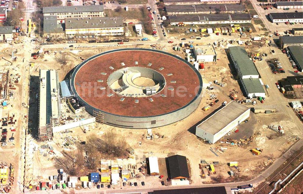 Berlin von oben - Ringbeschleunigerbau in Berlin-Adlershof