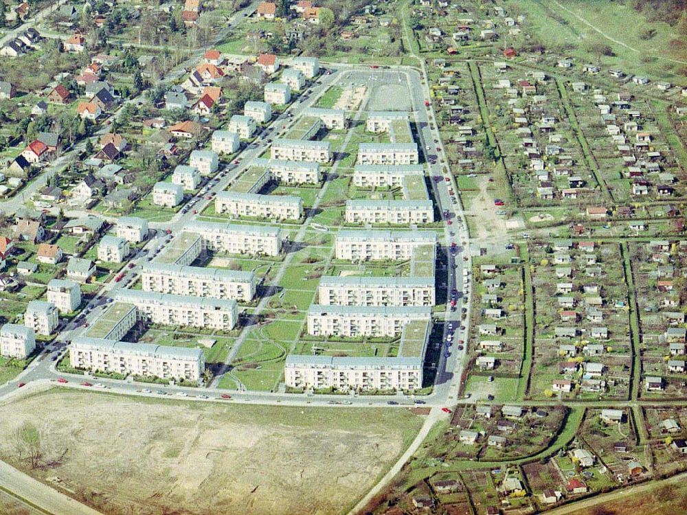 Berlin - Marzahn von oben - Ringelnatzsiedlung in Berlin - Marzahn am Kienberg