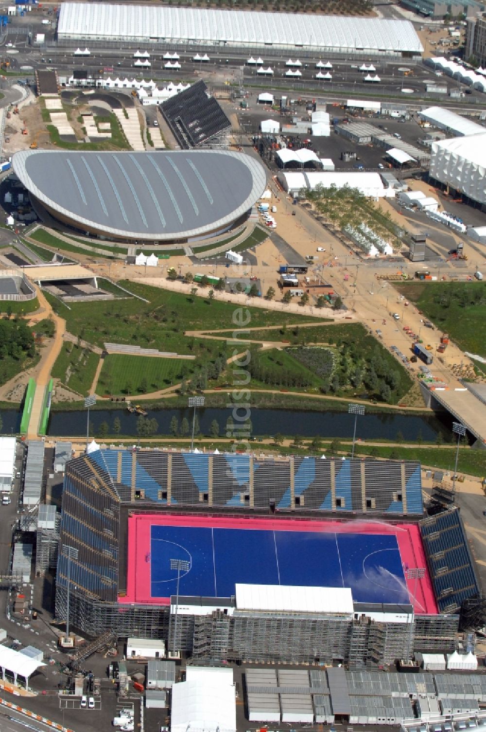 Luftbild London - Riverbank Arena und London Velopark im Olympiapark ein Austragungsort der Olympischen Spiele 2012