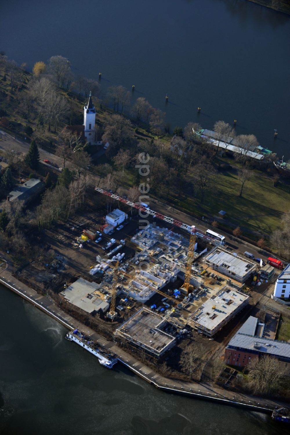 Luftbild Berlin - Riverside - Bauprojekt auf Halbinsel Stralau in Berlin-Friedrichshain