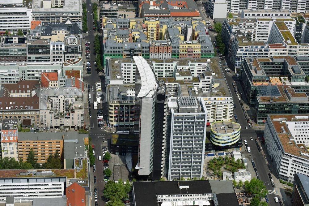 Luftbild Berlin - Rocket Tower - GSW- Hochhaus- Ensemble der Charlottenstraße - Rudi-Dutschke-Straße - Markgrafenstraße im Stadtteil Kreuzberg in Berlin