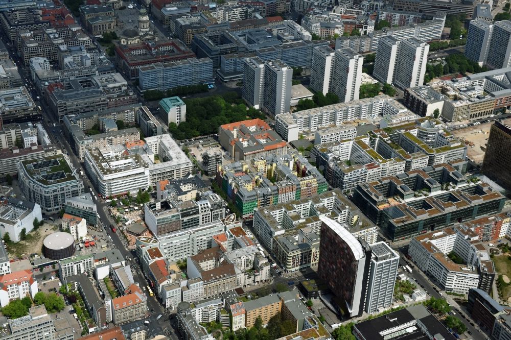 Luftaufnahme Berlin - Rocket Tower - GSW- Hochhaus- Ensemble der Charlottenstraße - Rudi-Dutschke-Straße - Markgrafenstraße im Stadtteil Kreuzberg in Berlin